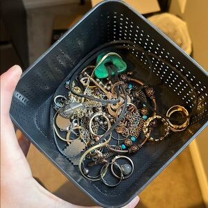 ASSORTED COSTUME JEWELRY